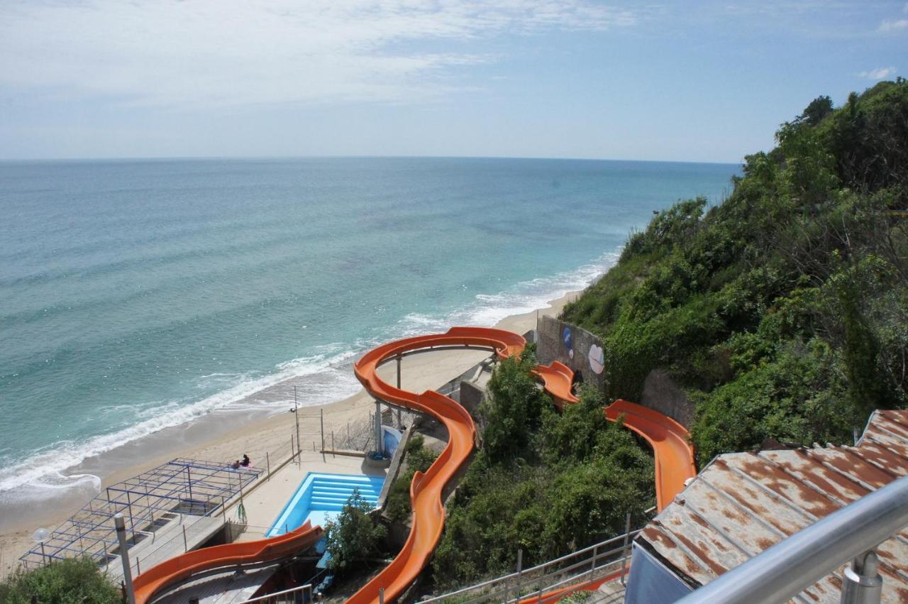 Silver Beach Byala - Първа Линия, Морска Панорама С Два Басейна Kültér fotó