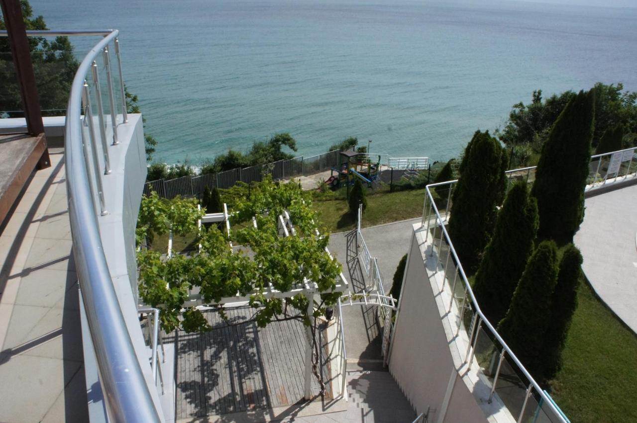 Silver Beach Byala - Първа Линия, Морска Панорама С Два Басейна Kültér fotó