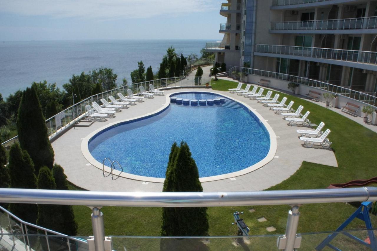 Silver Beach Byala - Първа Линия, Морска Панорама С Два Басейна Kültér fotó